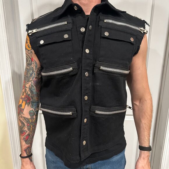 Gothic Punk bondage Shrine Vest with zippers Size M - Picture 3 of 7